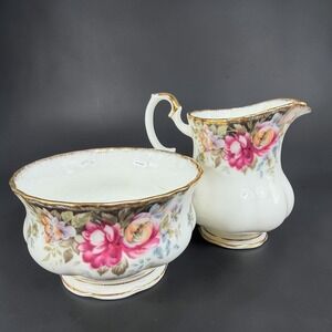 Royal Albert Autumn Roses Creamer & Sugar Bowl Set Bone China Gold Trim England